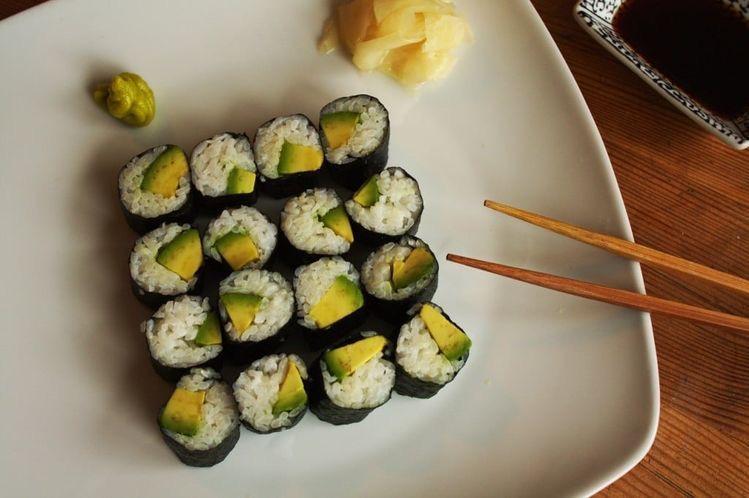 Avokado Maki 