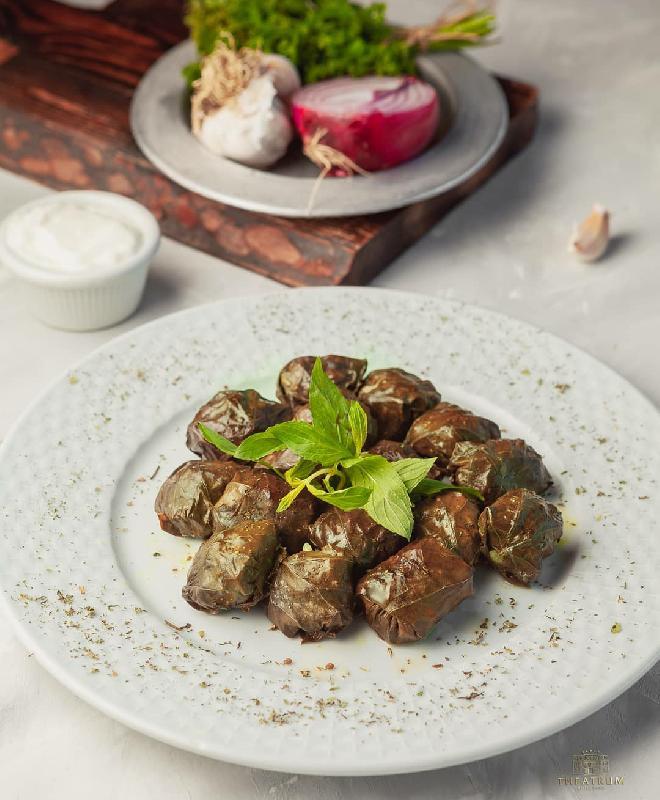 Yarpaq dolması