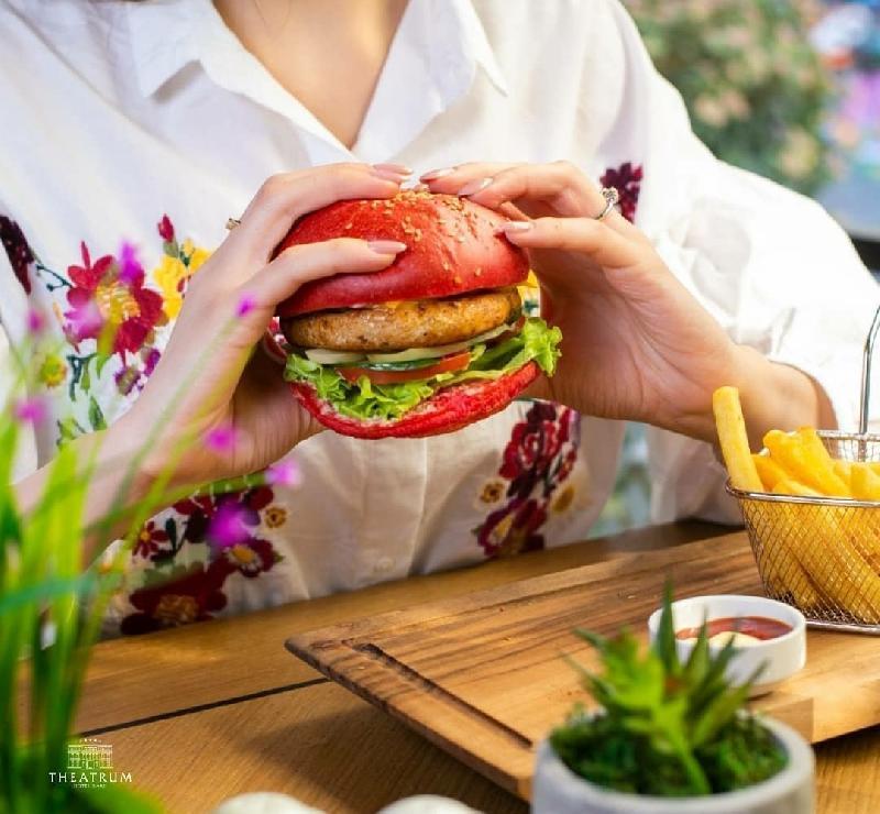 Toyuq burger
