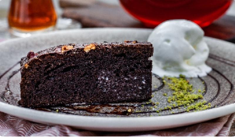 Brownie Dondurma ilə