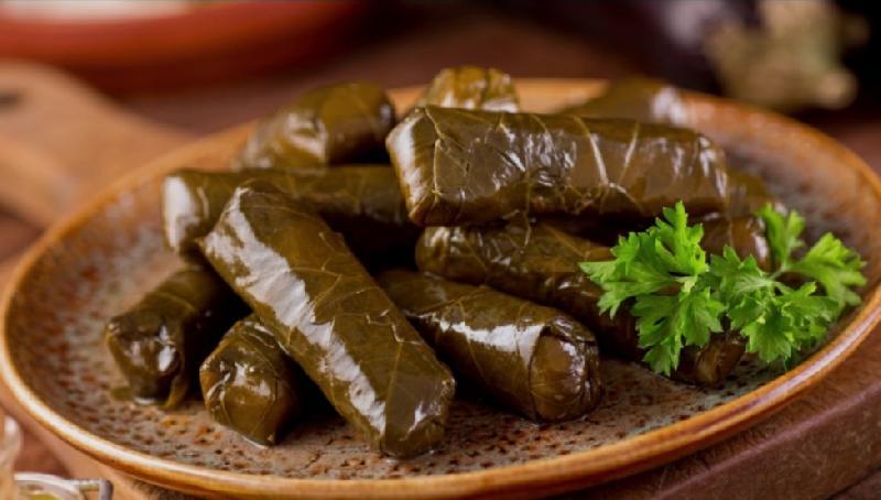 Yarpaq Dolması