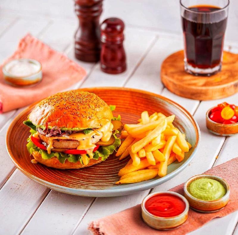 Toyuq Burger