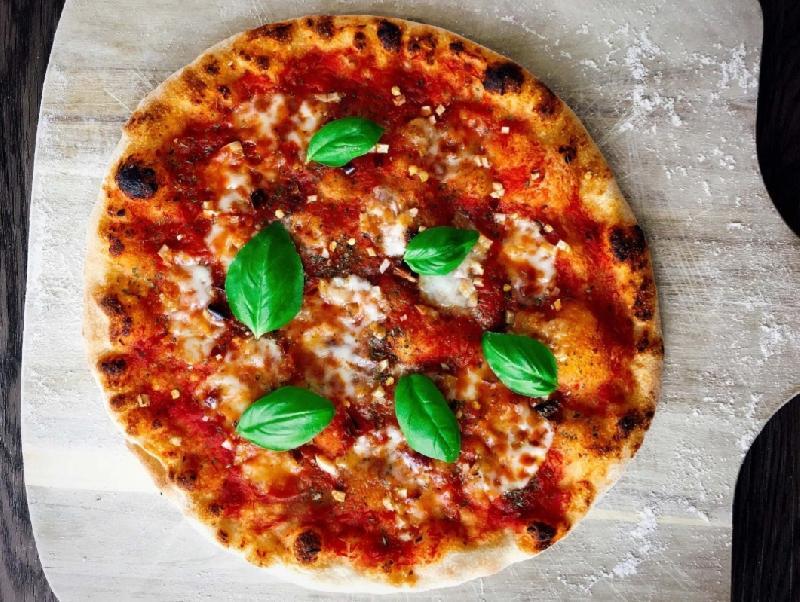 Marqarita pizza