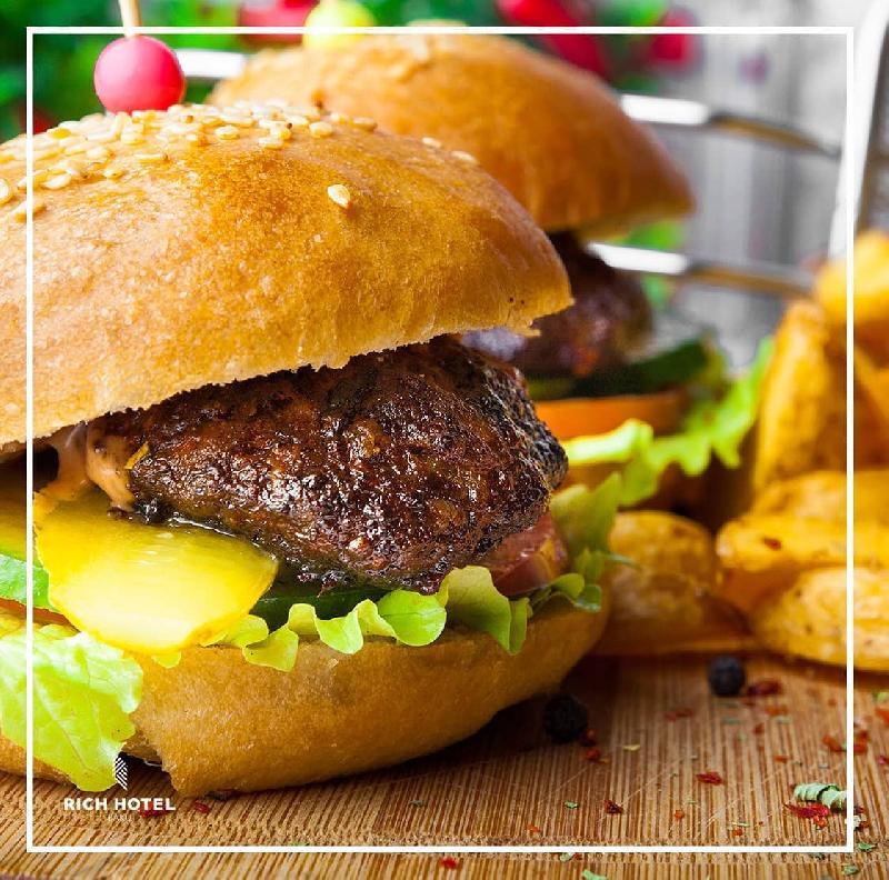 Ətli burger