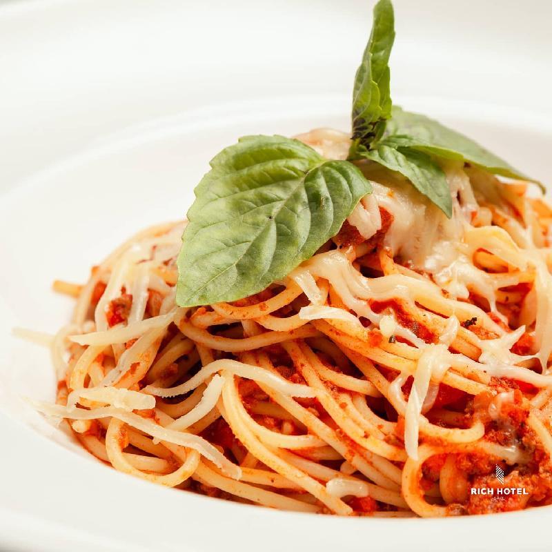Spagetti Bolonez