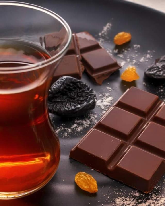 Çay və şokolad