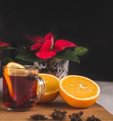 Meyvəli çay fincan 