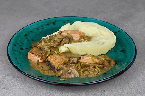 Картопляне пюре з вершковим соусом