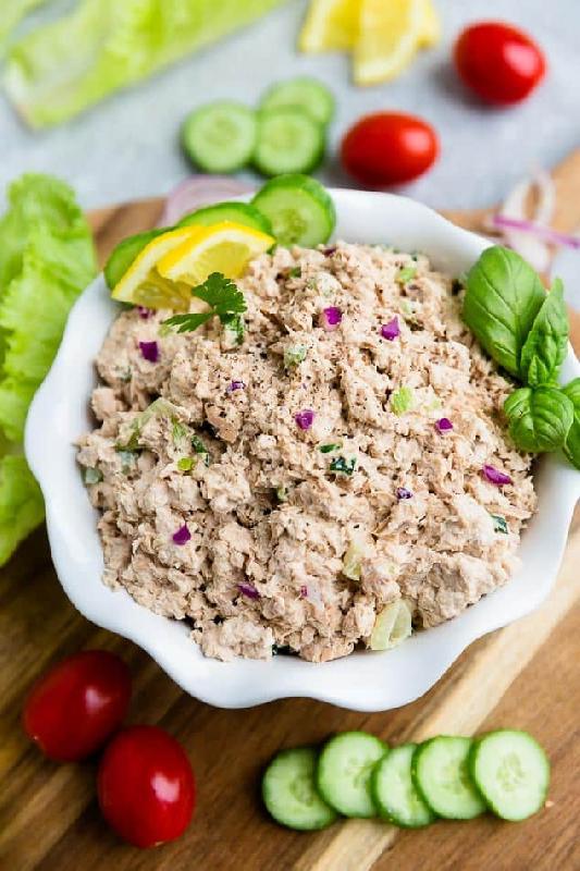 Tuna salatı