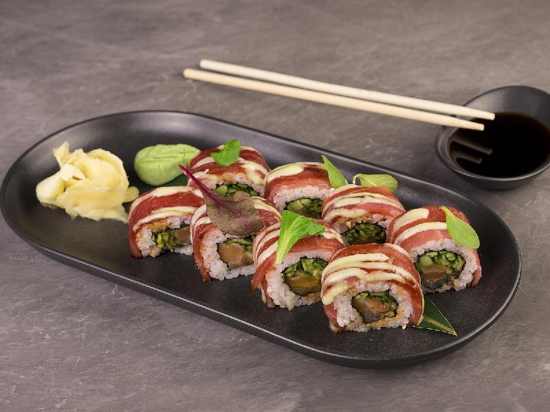 Maqura Suşi Roll