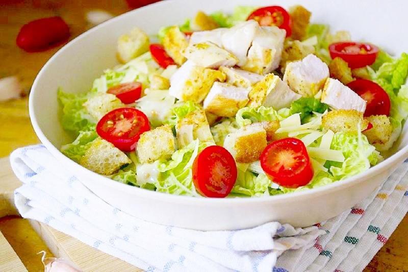 Sezar Salatı