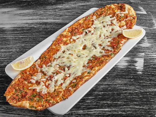 Pendirli Antep Lahmacun