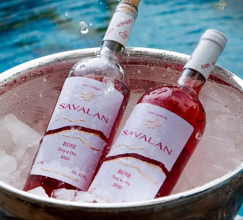 Savalan Rose 180 / 750 ml