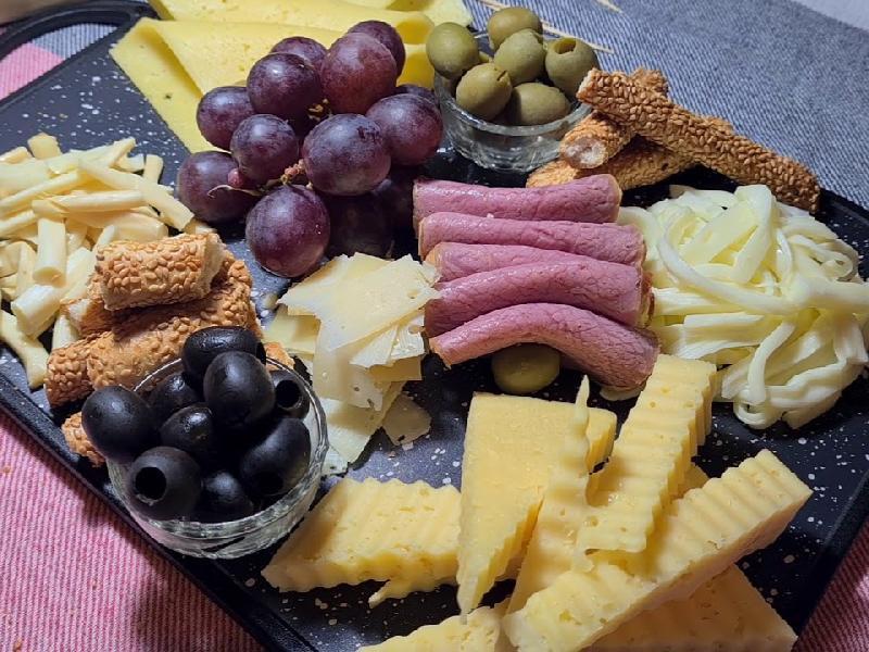 Pendir assorti ( 1 nəfərlik )