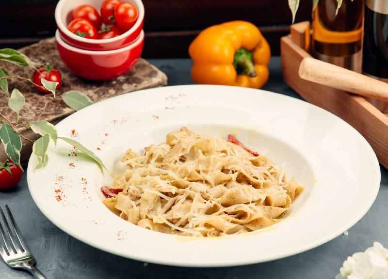 Fettuccine pasta