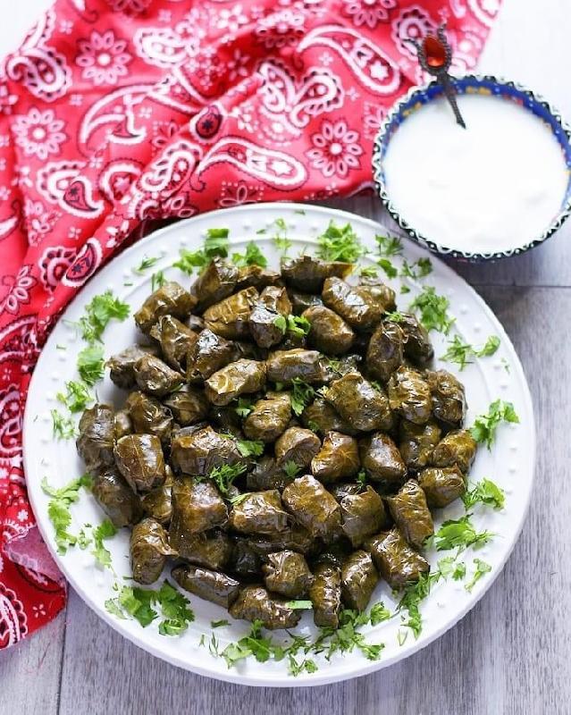 Dobuda yarpaq dolması