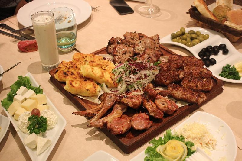 Qarışıq Maricel kababları