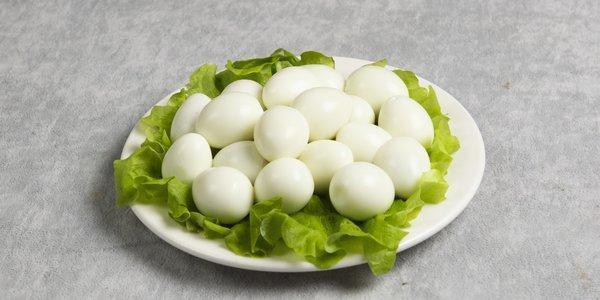 Bildirçin yumurtaları