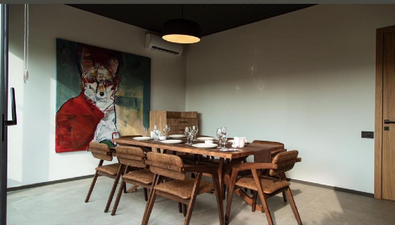 Interior view 2