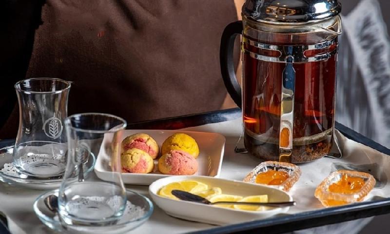 Çay sofrası