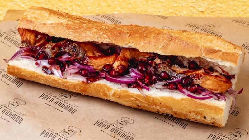 Qızıl balıq sandwich