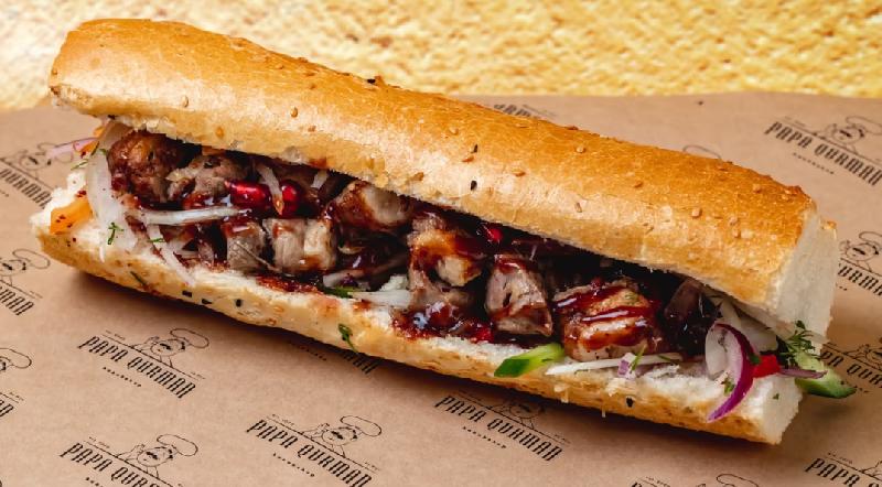 Quzu tikə sandwich