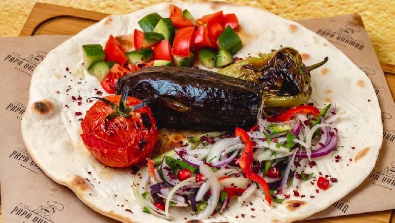 Tərəvəz manqalda