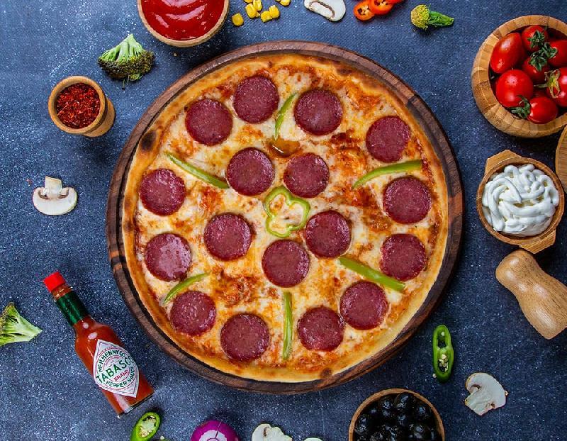 Sucuklu Pizza