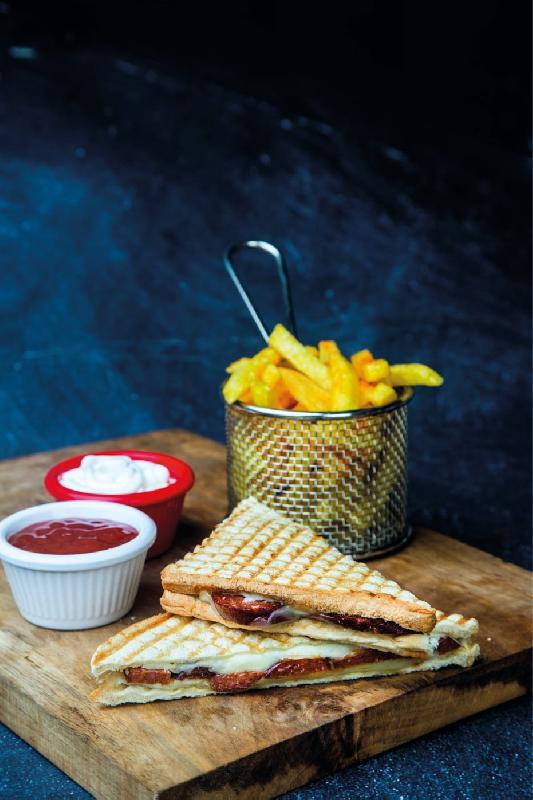 Qarışıq Tost