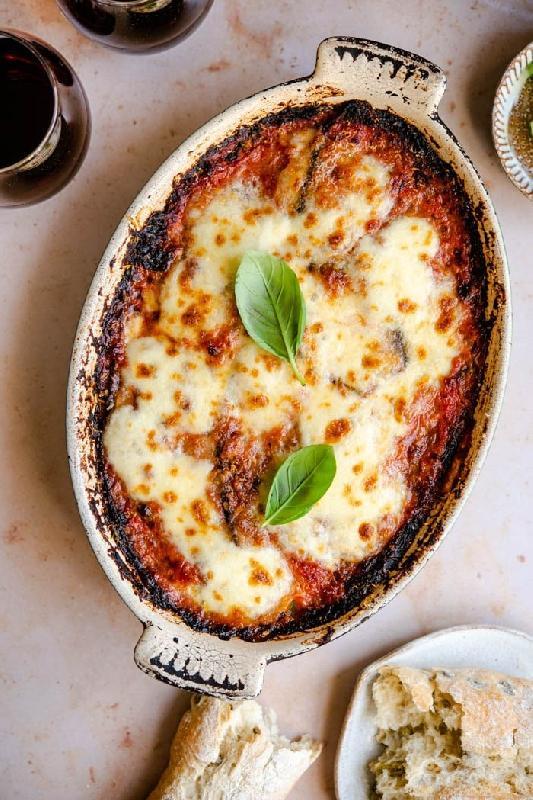 Aubergine Parmigiana