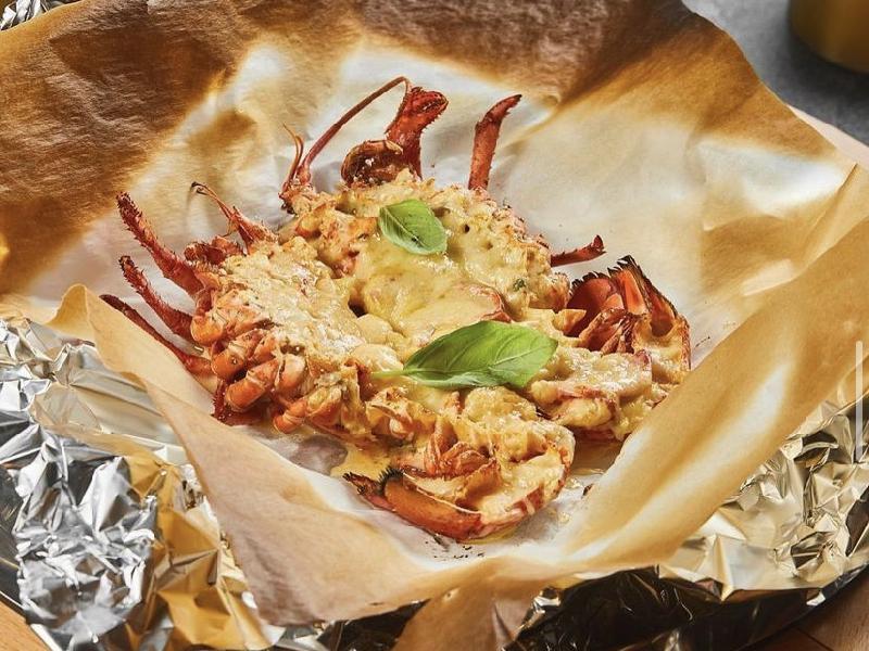 Lobster Thermidor or Grill