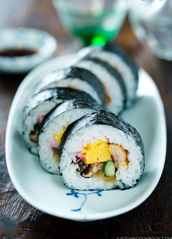 FUTO MAKI
