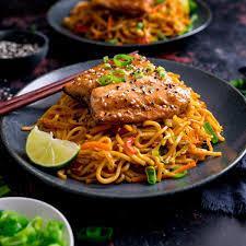 Salmon noodle
