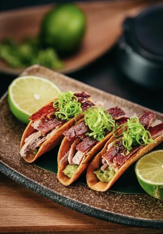 Peking Duck Corn Shells (3 pieces)