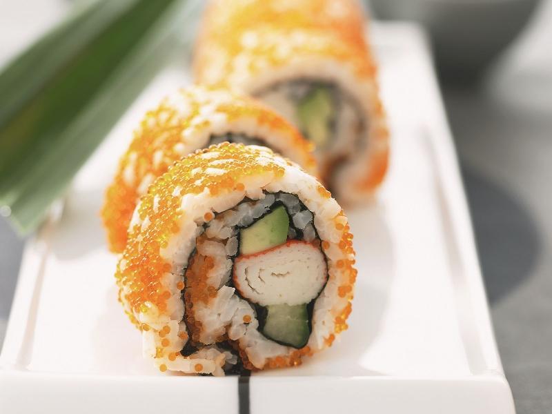 California Caviar Cut Roll