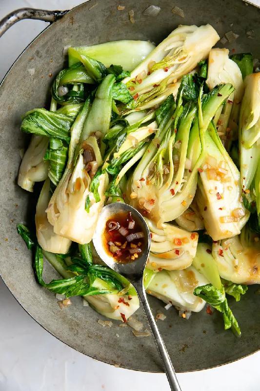 Wok Bok Choy with Ginger & Garlic Sauce (V)