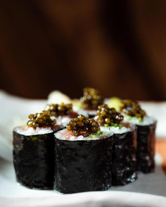 Unagi bo zushi maki