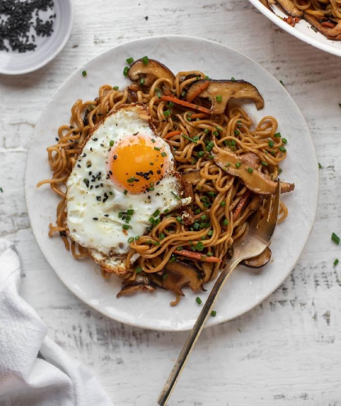 Egg Noodles mean
