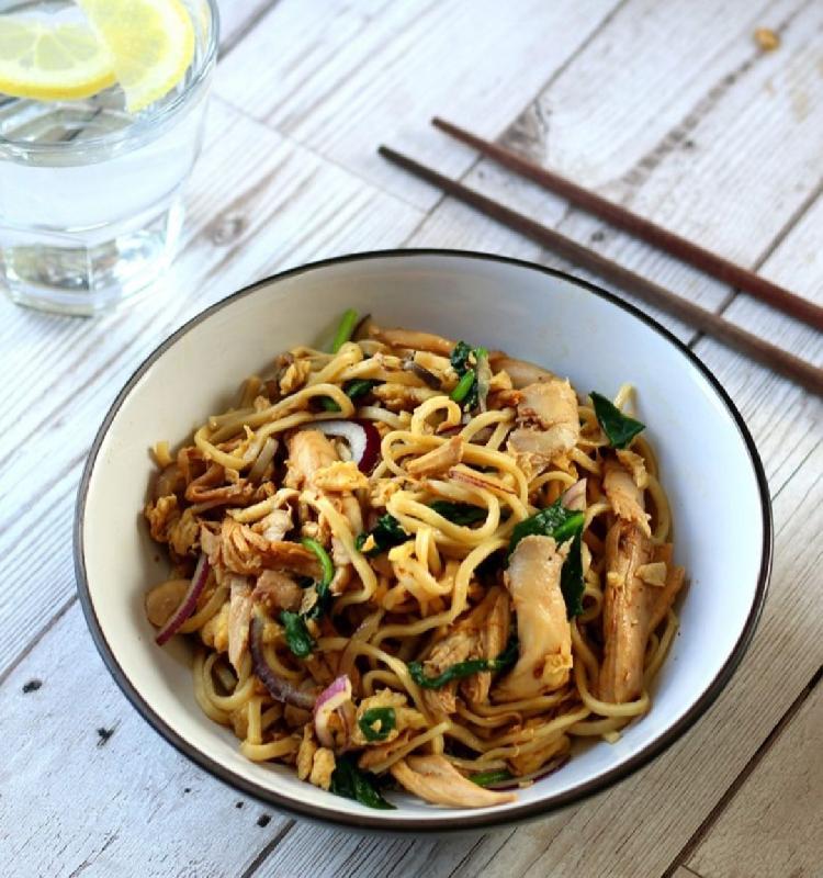 Egg Noodles Chicken