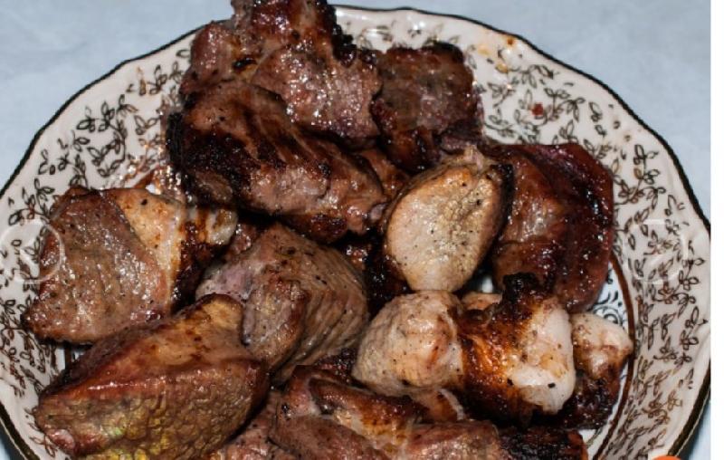 Tikə kababı təndirdə  