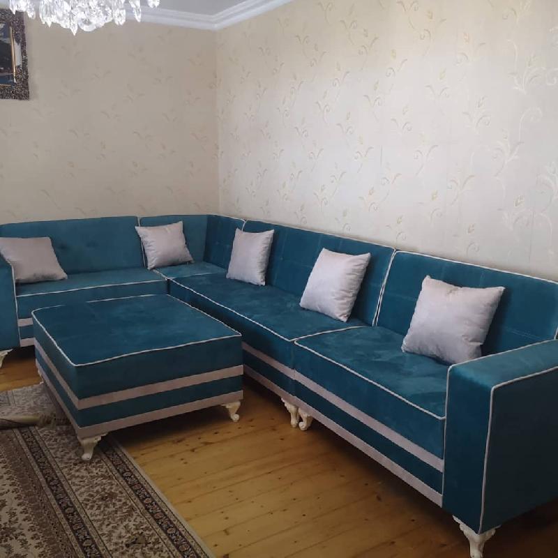 Divan Dəsti