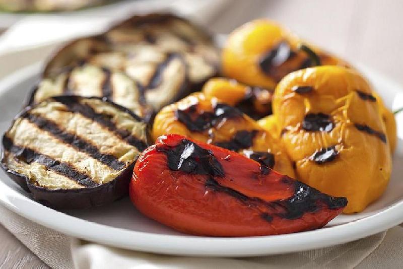 Təndirdə bişirilmiş tərəvəzlər