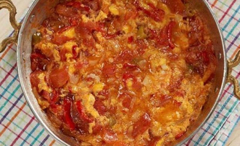 Pomidor Yumurta /kükü