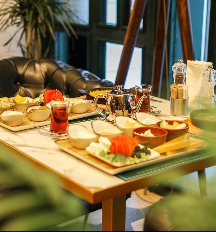 Breakfast for per person