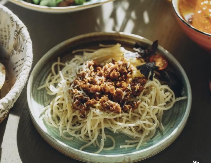 Küftəli Tomatlı Spaghetti
