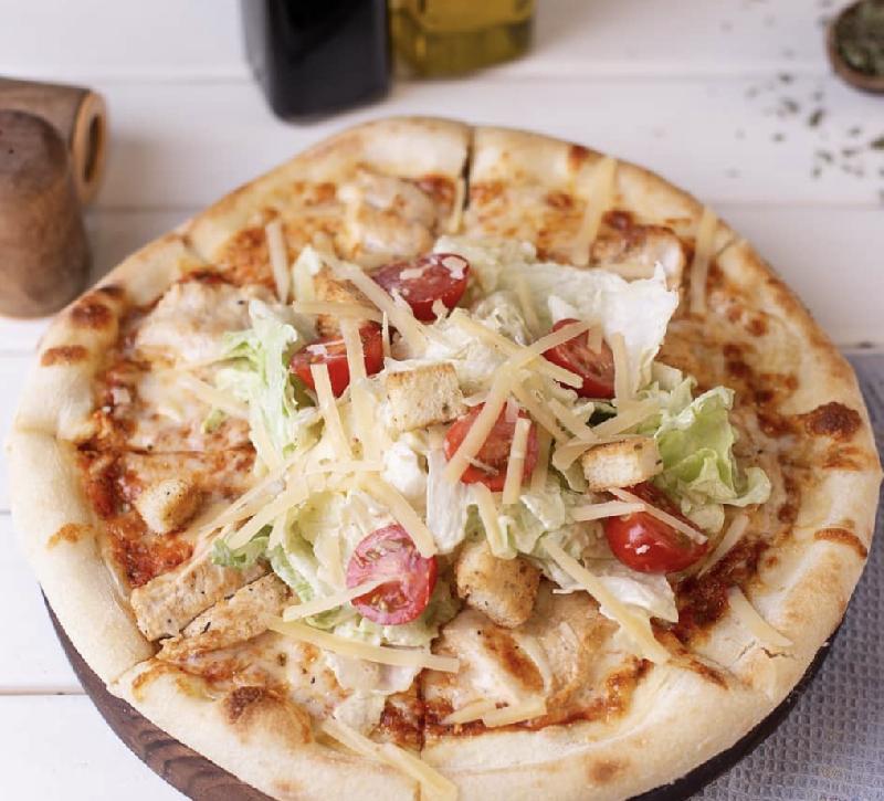 Caesar Pizza