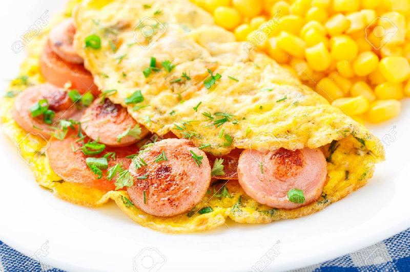 Sadə Omlet Sosiska İlə