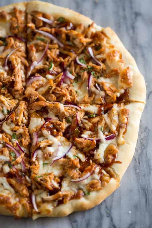 Toyuq barbekyu Pizza