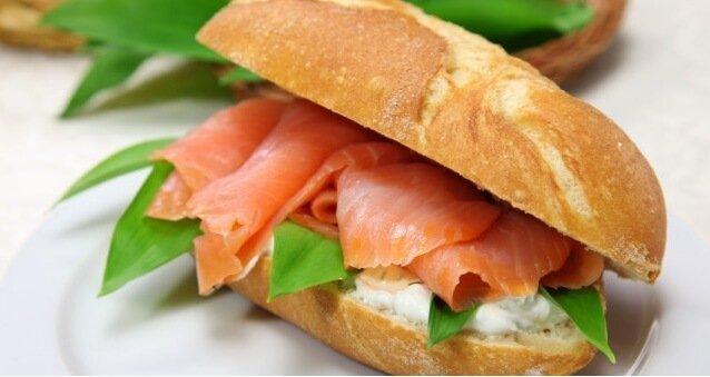 Qızıl balıq sendwich