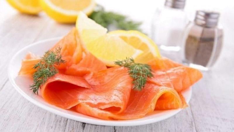 SALMONE AFFUMICATO